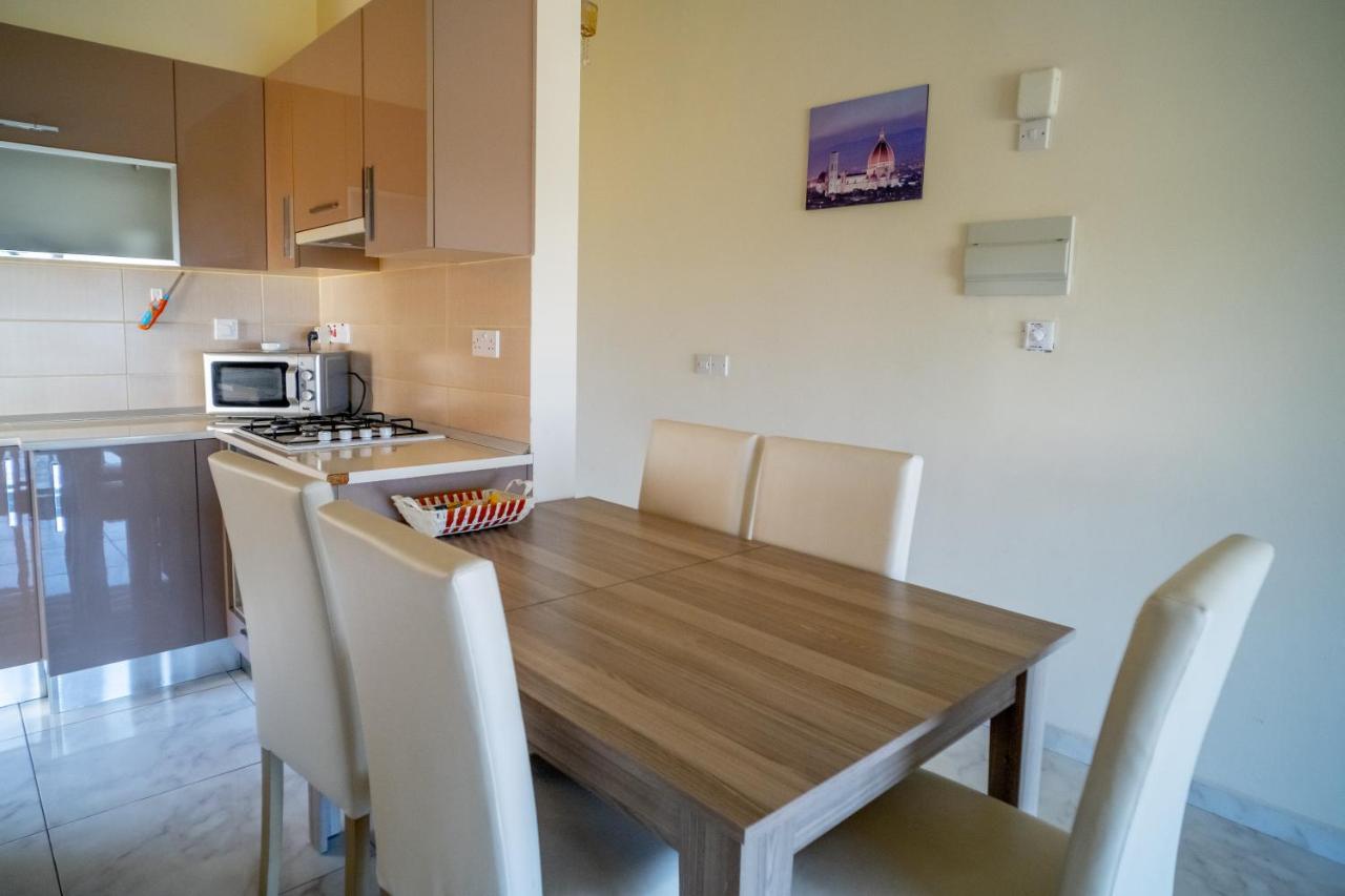 Spacious Two-Bedroom Apartment In Amazing Residence Escape Homes Kyrenia  Luaran gambar