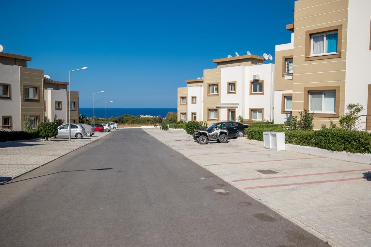 Spacious Two-Bedroom Apartment In Amazing Residence Escape Homes Kyrenia  Luaran gambar